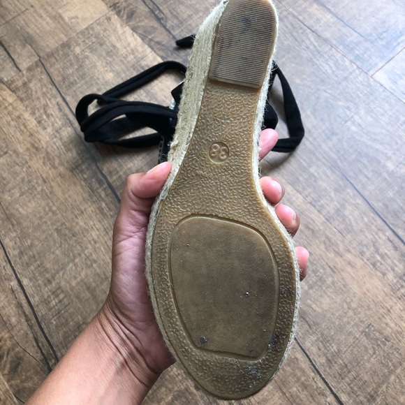 Mint&Rose Black Espadrilles! EUC. - Picture 5 of 5